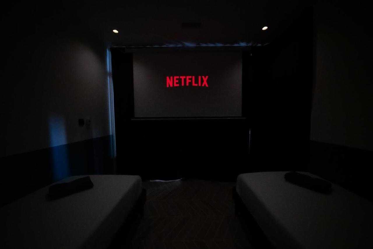 Roma Divine Home Cinema Et Jardin Ним Екстериор снимка