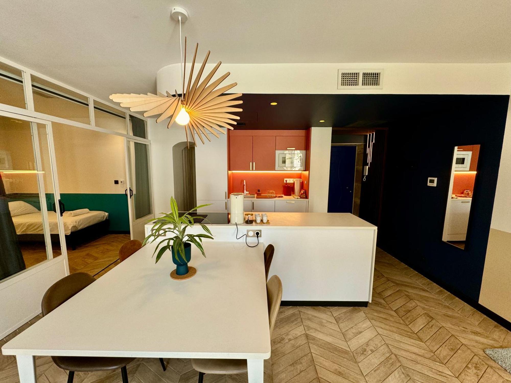 Roma Divine Home Cinema Et Jardin Ним Екстериор снимка